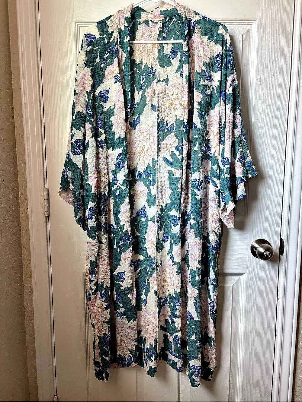 Free People Keeping Up With The Kimono